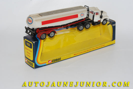 Le #4725 - Corgi Toys - Mack - Camion Semi-Remorque Citerne "Esso" (Gloster Saro) est en vente sur Auto Jaune Junior ! Découvrez nos collections de diecast Minialuxe, CIJ, C-I-J, JRD, J-R-D,  Matchbox, Majorette… AutoJauneJunior.com : le site de vente en ligne et de partage pour les passionés de miniatures et collectionneurs de jouets anciens ! Des centaines de modèles en vente, et des nouveautés mises en ligne chaque jour à 21h00 !