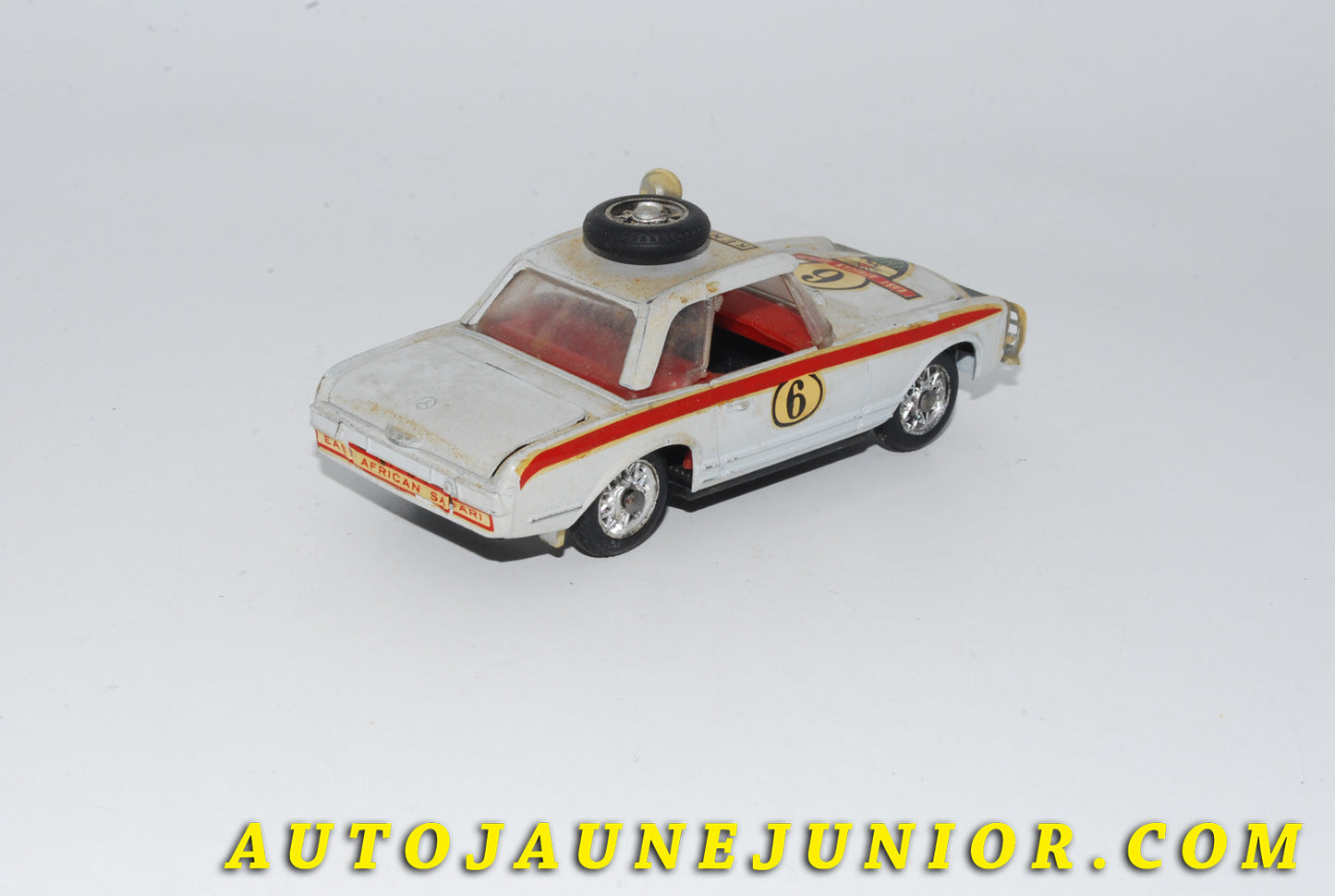 Le #4766 - Mercury - Mercedes - 230 SL "East African Safari" -  #6 est en vente sur Auto Jaune Junior ! Découvrez nos collections de diecast Minialuxe, CIJ, C-I-J, JRD, J-R-D,  Matchbox, Majorette… AutoJauneJunior.com : le site de vente en ligne et de partage pour les passionés de miniatures et collectionneurs de jouets anciens ! Des centaines de modèles en vente, et des nouveautés mises en ligne chaque jour à 21h00 !