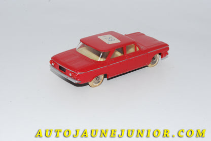 Le #4782 - Dinky Toys - Chevrolet - Corvair (Teinte rouge clair !) est en vente sur Auto Jaune Junior ! Découvrez nos collections de diecast Minialuxe, CIJ, C-I-J, JRD, J-R-D,  Matchbox, Majorette… AutoJauneJunior.com : le site de vente en ligne et de partage pour les passionés de miniatures et collectionneurs de jouets anciens ! Des centaines de modèles en vente, et des nouveautés mises en ligne chaque jour à 21h00 !