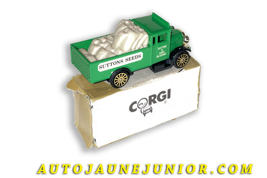 Le Corgi Toys Morris Camion Ridelles "Suttons Seeds" est en vente sur Auto Jaune Junior ! Découvrez nos collections de diecast Minialuxe, CIJ, C-I-J, JRD, J-R-D,  Matchbox, Majorette… AutoJaune Junior ; AutoJauneJunior.com : LE site de partage pour les passionés de miniatures et collectionneurs de jouets anciens ! 