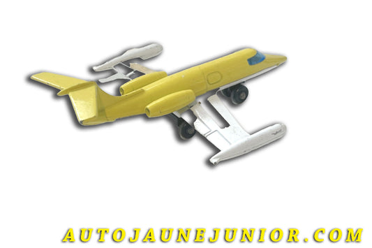 Le Matchbox LearJet Avion d'Affaire Biréacteurs "D-ILDE" est en vente sur Auto Jaune Junior ! Découvrez nos collections de diecast Minialuxe, CIJ, C-I-J, JRD, J-R-D,  Matchbox, Majorette… AutoJaune Junior ; AutoJauneJunior.com : LE site de partage pour les passionés de miniatures et collectionneurs de jouets anciens ! 