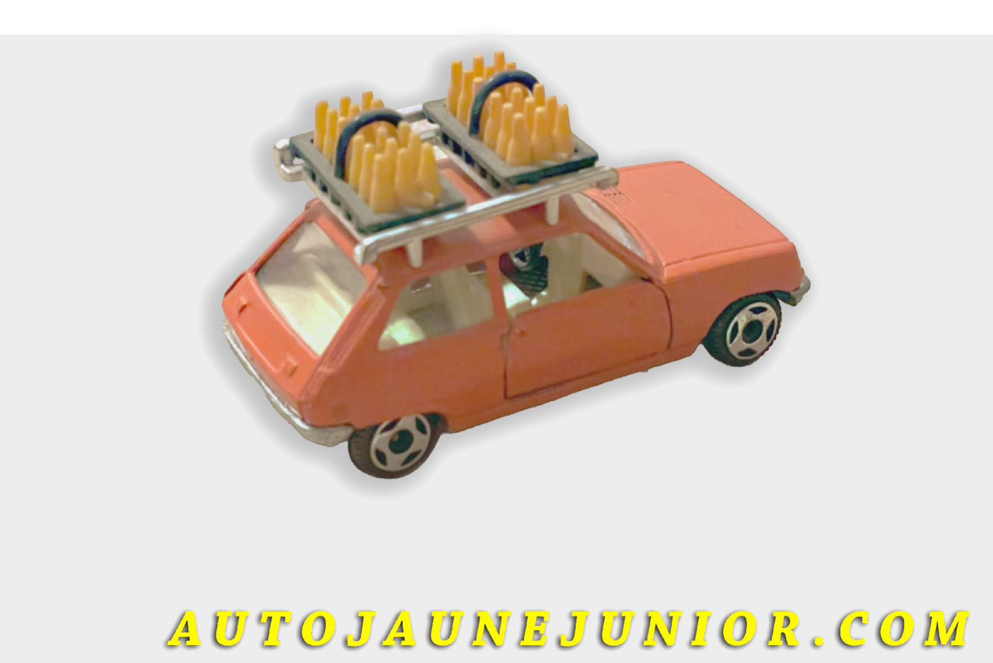 Le Polistil Renault R5  TL "Weekend" Avec Galeries est en vente sur Auto Jaune Junior ! Découvrez nos collections de diecast Minialuxe, CIJ, C-I-J, JRD, J-R-D,  Matchbox, Majorette… AutoJaune Junior ; AutoJauneJunior.com : LE site de partage pour les passionés de miniatures et collectionneurs de jouets anciens ! 