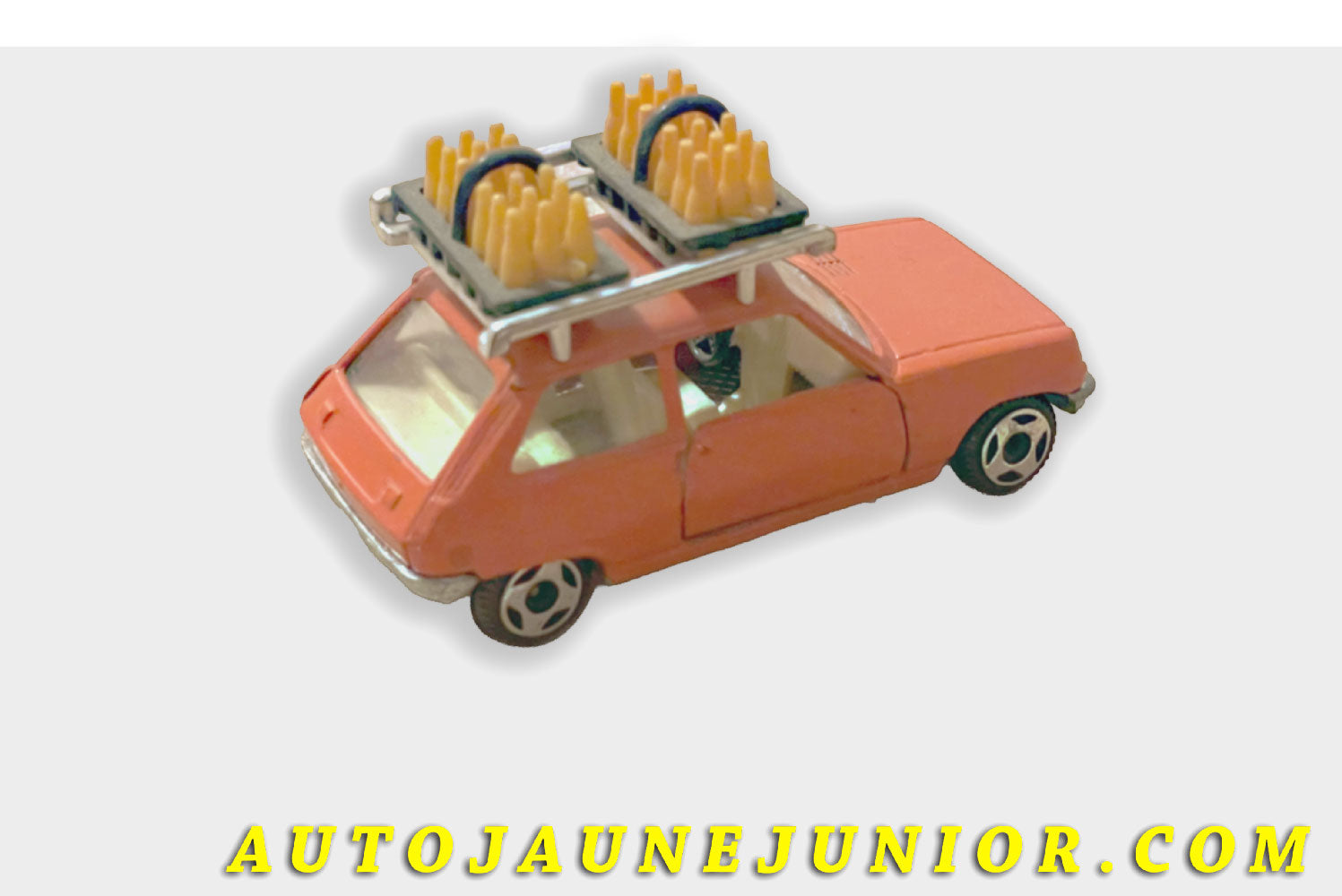 Le Polistil Renault R5  TL "Weekend" Avec Galeries est en vente sur Auto Jaune Junior ! Découvrez nos collections de diecast Minialuxe, CIJ, C-I-J, JRD, J-R-D,  Matchbox, Majorette… AutoJaune Junior ; AutoJauneJunior.com : LE site de partage pour les passionés de miniatures et collectionneurs de jouets anciens ! 