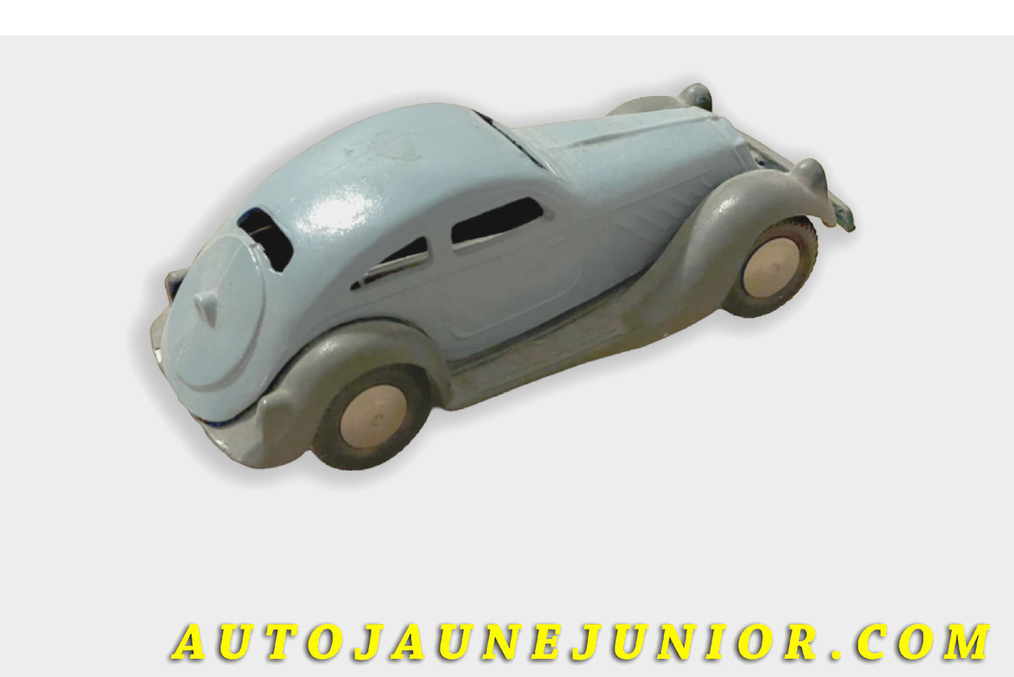 Le Zwicky Auto  Coupé aérodynamique (réplique de Marklin en White metal) est en vente sur Auto Jaune Junior ! Découvrez nos collections de diecast Minialuxe, CIJ, C-I-J, JRD, J-R-D,  Matchbox, Majorette… AutoJaune Junior ; AutoJauneJunior.com : LE site de partage pour les passionés de miniatures et collectionneurs de jouets anciens ! 