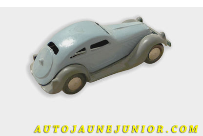 Le Zwicky Auto  Coupé aérodynamique (réplique de Marklin en White metal) est en vente sur Auto Jaune Junior ! Découvrez nos collections de diecast Minialuxe, CIJ, C-I-J, JRD, J-R-D,  Matchbox, Majorette… AutoJaune Junior ; AutoJauneJunior.com : LE site de partage pour les passionés de miniatures et collectionneurs de jouets anciens ! 