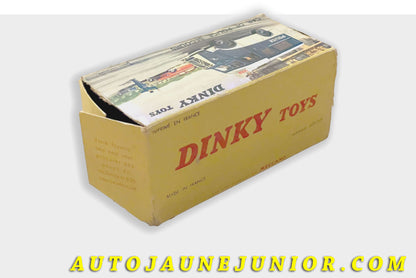 Le Dinky Toys Citroën Boite vide  1200Kgs Currus police est en vente sur Auto Jaune Junior ! Découvrez nos collections de diecast Minialuxe, CIJ, C-I-J, JRD, J-R-D,  Matchbox, Majorette… AutoJaune Junior ; AutoJauneJunior.com : LE site de partage pour les passionés de miniatures et collectionneurs de jouets anciens ! 