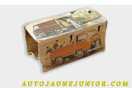 Le Tekno Ford Boite vide Fourgon Taunus est en vente sur Auto Jaune Junior ! Découvrez nos collections de diecast Minialuxe, CIJ, C-I-J, JRD, J-R-D,  Matchbox, Majorette… AutoJaune Junior ; AutoJauneJunior.com : LE site de partage pour les passionés de miniatures et collectionneurs de jouets anciens ! 