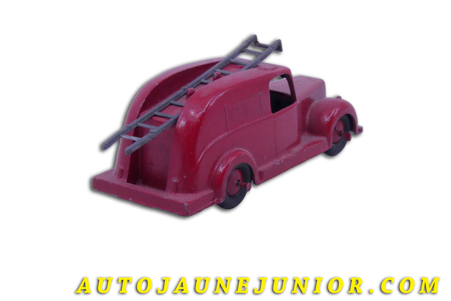 Le Timpo Toys Dennis Fourgon de pompier Aérodynamique est en vente sur Auto Jaune Junior ! Découvrez nos collections de diecast Minialuxe, CIJ, C-I-J, JRD, J-R-D,  Matchbox, Majorette… AutoJaune Junior ; AutoJauneJunior.com : LE site de partage pour les passionés de miniatures et collectionneurs de jouets anciens ! 