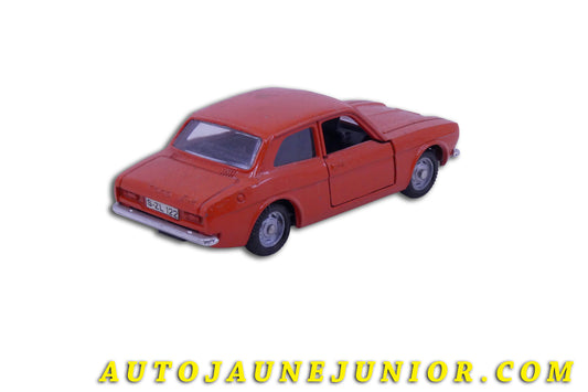 Le Mebetoys Ford Escort "Normale" (Moins fréquente !) est en vente sur Auto Jaune Junior ! Découvrez nos collections de diecast Minialuxe, CIJ, C-I-J, JRD, J-R-D,  Matchbox, Majorette… AutoJaune Junior ; AutoJauneJunior.com : LE site de partage pour les passionés de miniatures et collectionneurs de jouets anciens ! 
