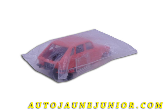 Le Bonux Renault R16 Berline ( sous scéllée !) est en vente sur Auto Jaune Junior ! Découvrez nos collections de diecast Minialuxe, CIJ, C-I-J, JRD, J-R-D,  Matchbox, Majorette… AutoJaune Junior ; AutoJauneJunior.com : LE site de partage pour les passionés de miniatures et collectionneurs de jouets anciens ! 