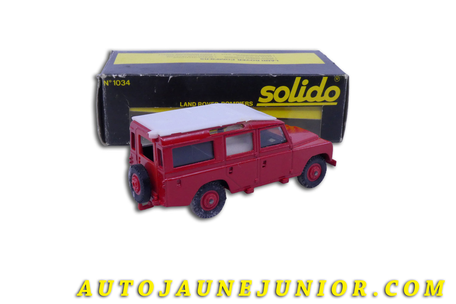 Le #5268 - Solido - Land-Rover - 109 chassis long pompier est en vente sur Auto Jaune Junior ! Découvrez nos collections de diecast Minialuxe, CIJ, C-I-J, JRD, J-R-D,  Matchbox, Majorette… AutoJauneJunior.com : le site de vente en ligne et de partage pour les passionés de miniatures et collectionneurs de jouets anciens ! Des centaines de modèles en vente, et des nouveautés mises en ligne chaque jour à 21h00 !