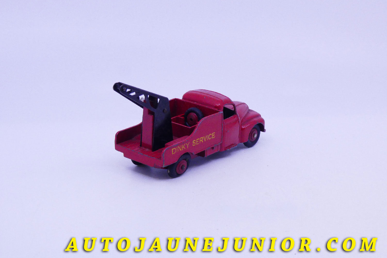 Le #5424 - Dinky Toys - Citroën - U23 Dépanneuse est en vente sur Auto Jaune Junior ! Découvrez nos collections de diecast Minialuxe, CIJ, C-I-J, JRD, J-R-D,  Matchbox, Majorette… AutoJauneJunior.com : le site de vente en ligne et de partage pour les passionés de miniatures et collectionneurs de jouets anciens ! Des centaines de modèles en vente, et des nouveautés mises en ligne chaque jour à 21h00 !