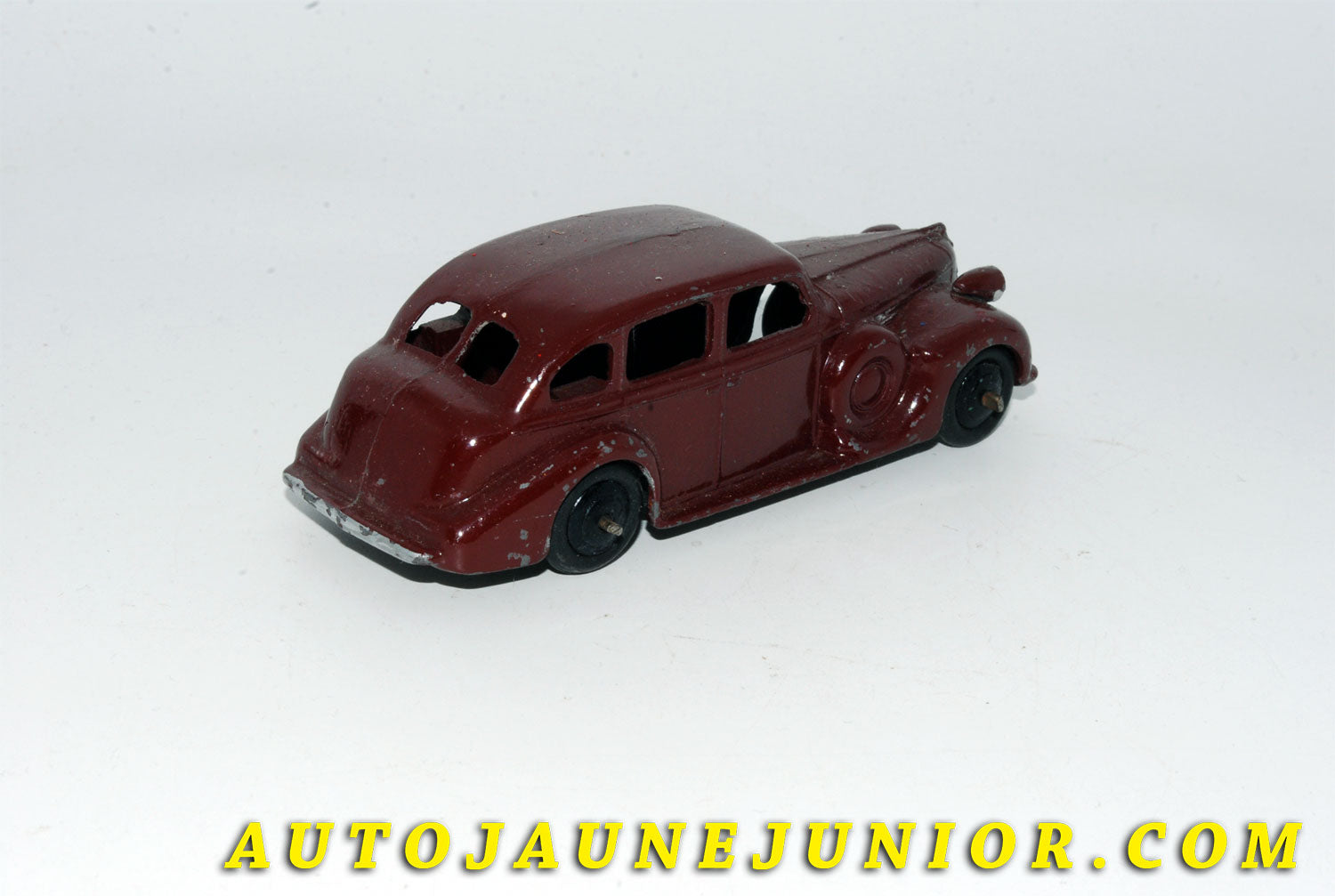 Le #5506 - Dinky Toys - Buick - Viceroy est en vente sur Auto Jaune Junior ! Découvrez nos collections de diecast Minialuxe, CIJ, C-I-J, JRD, J-R-D,  Matchbox, Majorette… AutoJauneJunior.com : le site de vente en ligne et de partage pour les passionés de miniatures et collectionneurs de jouets anciens ! Des centaines de modèles en vente, et des nouveautés mises en ligne chaque jour à 21h00 !