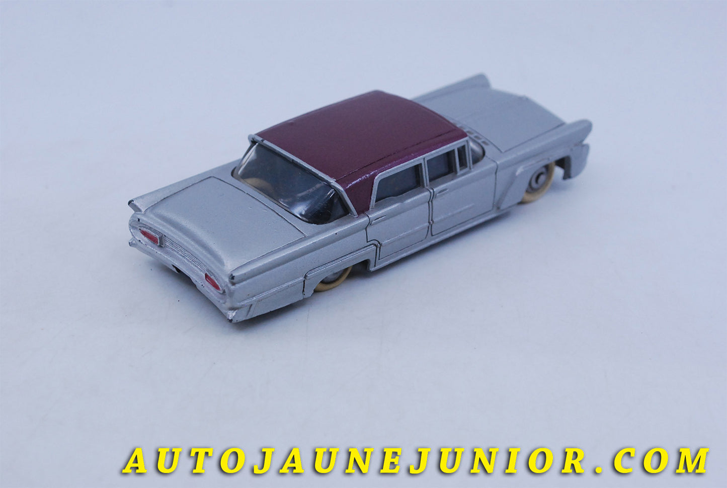 #5806 - Dinky Toys France - Lincoln - Premiere