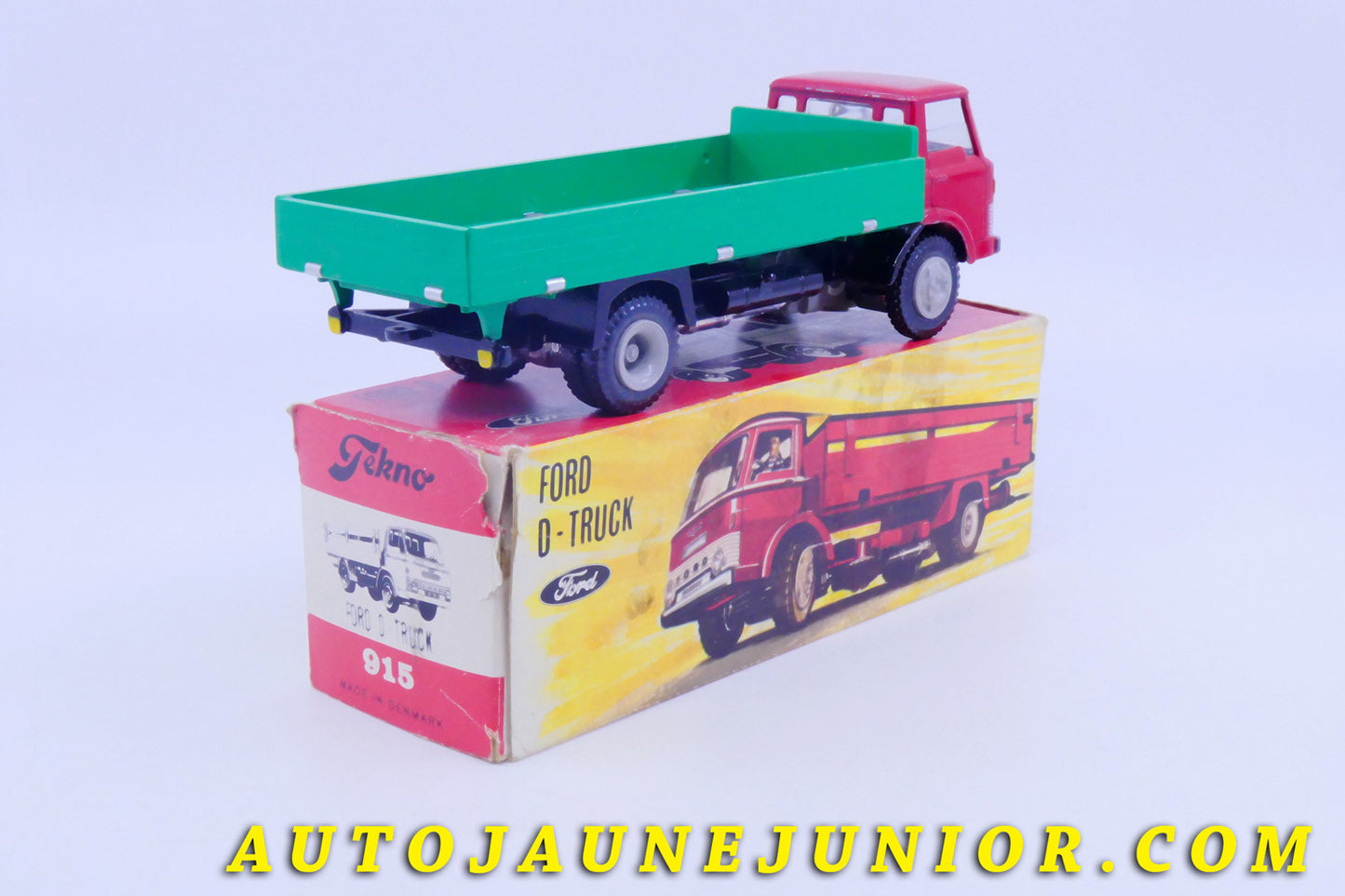 Le #5810 - Tekno - Ford - D800 Ridelles est en vente sur Auto Jaune Junior ! Découvrez nos collections de diecast Minialuxe, CIJ, C-I-J, JRD, J-R-D,  Matchbox, Majorette… AutoJauneJunior.com : le site de vente en ligne et de partage pour les passionés de miniatures et collectionneurs de jouets anciens ! Des centaines de modèles en vente, et des nouveautés mises en ligne chaque jour à 21h00 !