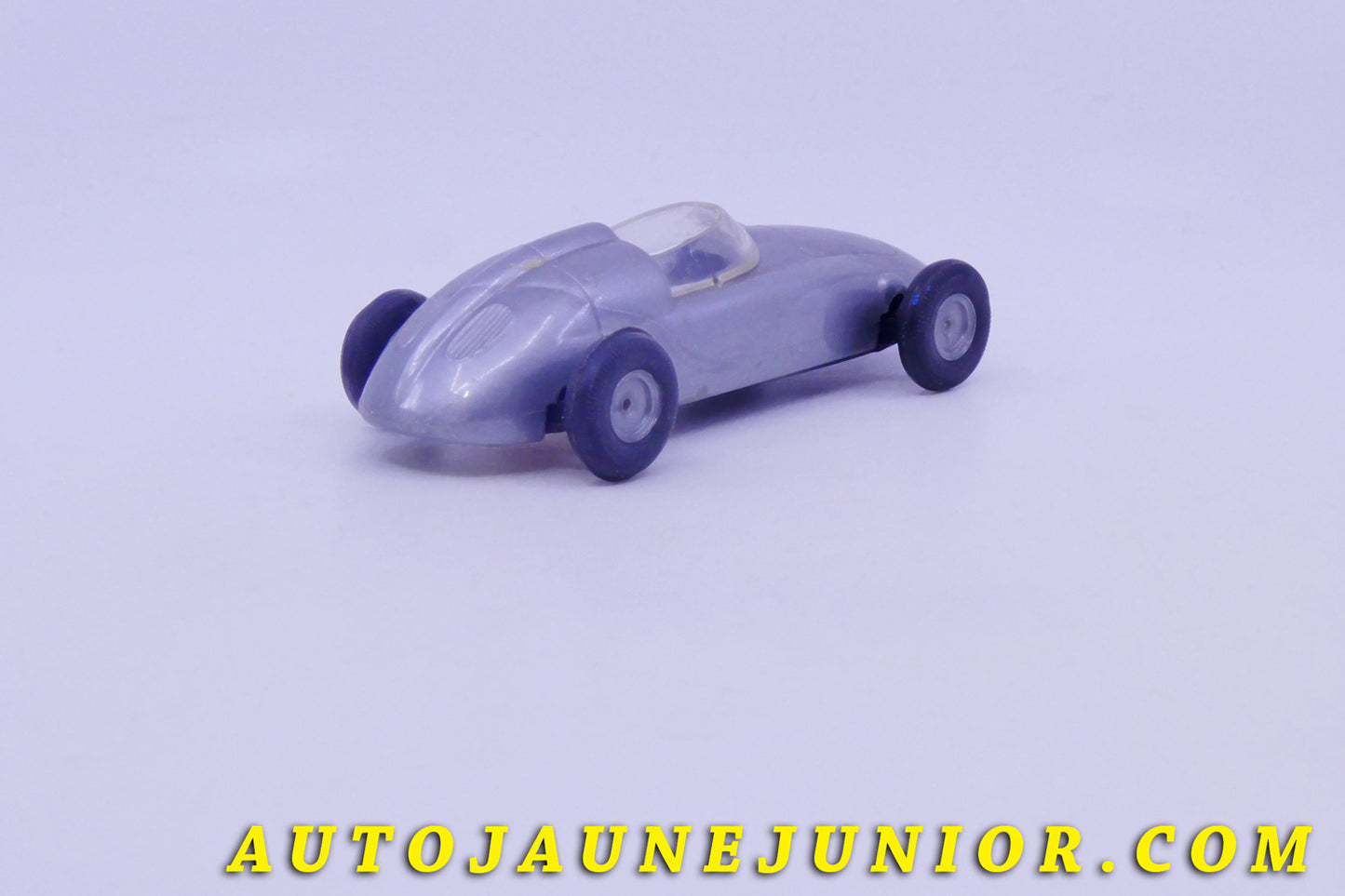 Le #5821 - Ingap - Porsche - Monoplace Formule 2 est en vente sur Auto Jaune Junior ! Découvrez nos collections de diecast Minialuxe, CIJ, C-I-J, JRD, J-R-D,  Matchbox, Majorette… AutoJauneJunior.com : le site de vente en ligne et de partage pour les passionés de miniatures et collectionneurs de jouets anciens ! Des centaines de modèles en vente, et des nouveautés mises en ligne chaque jour à 21h00 !