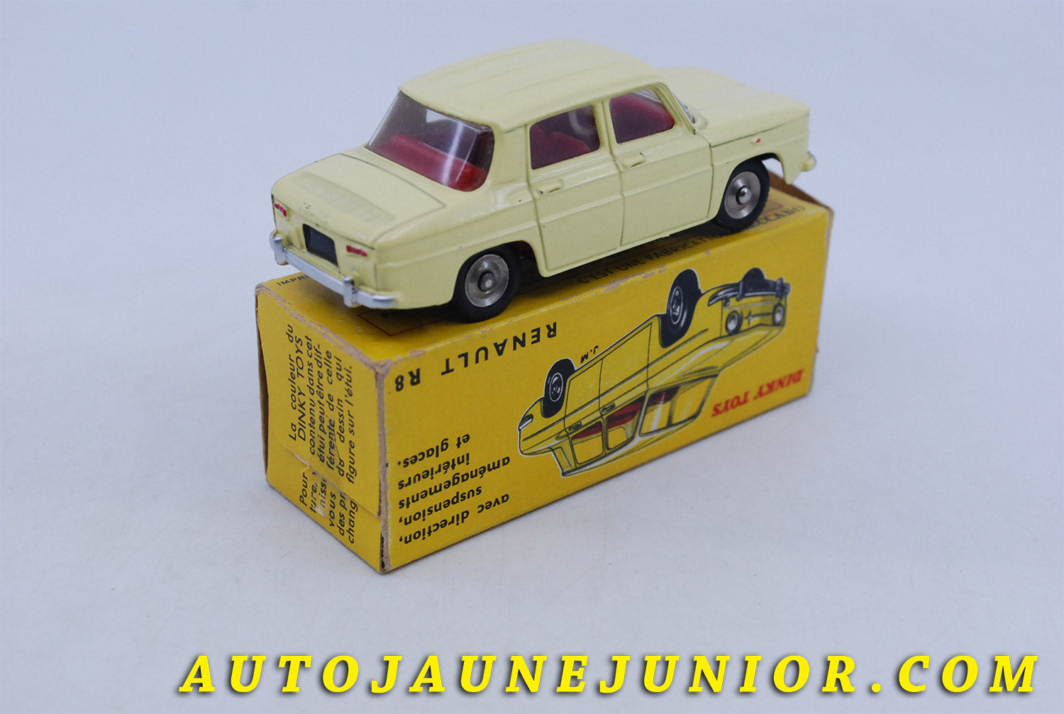 Le Dinky Toys – Renault R8 - est en vente sur Auto Jaune Junior ! Découvrez nos collections de diecast: Dinky-Toys, Corgi, Corgi-Toys, Solido, Norev, Minialuxe, CIJ, C-I-J, JRD, J-R-D, Matchbox, Majorette, Tekno, Politoys, Mebetoys, Mercury, Joal, Diapet, Märklin, TootsieToys.