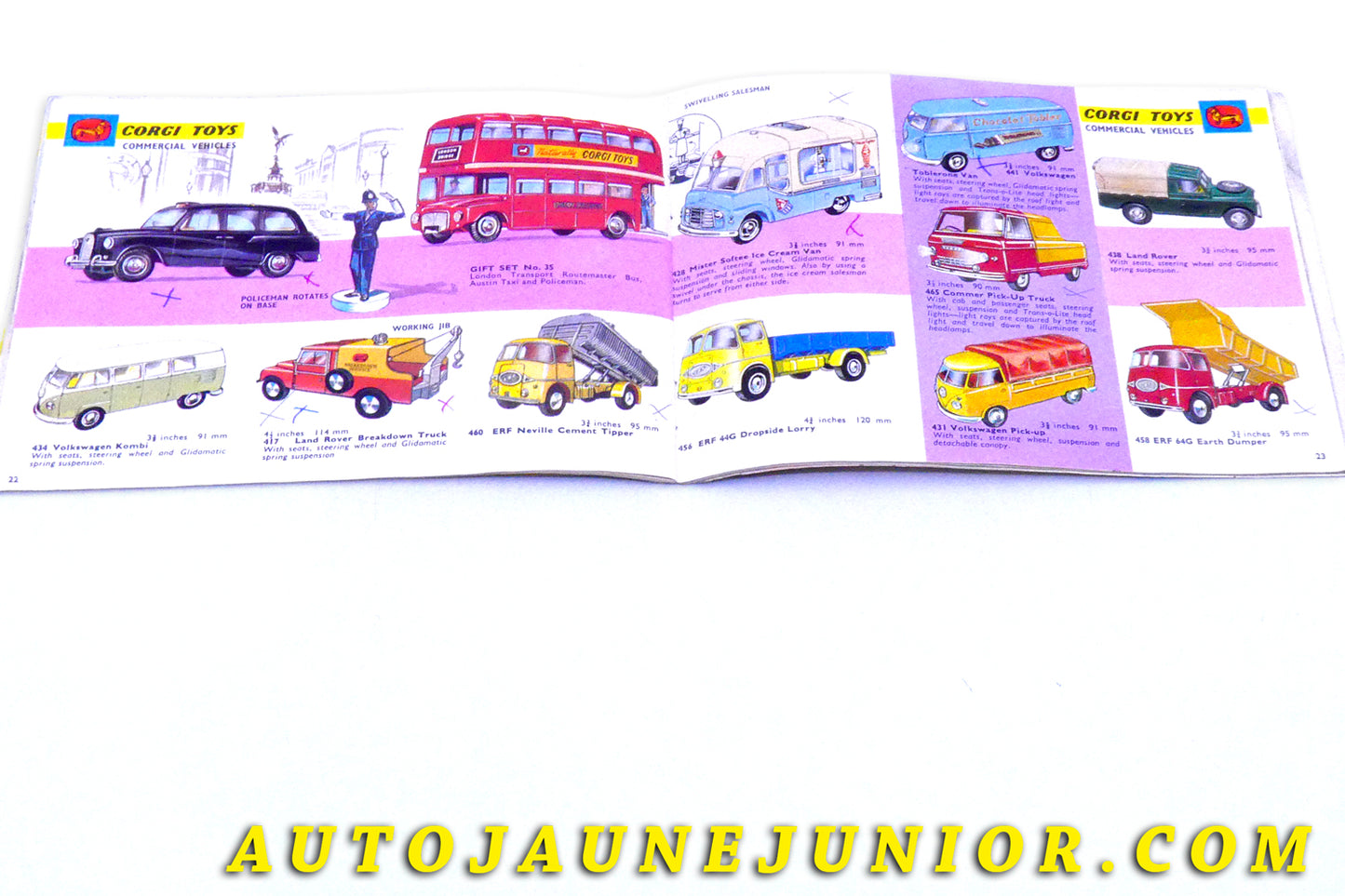 Le #6108 - Corgi Toys - Catalogue - 1965 (peu fréquent !) est en vente sur Auto Jaune Junior ! Découvrez nos collections de diecast Minialuxe, CIJ, C-I-J, JRD, J-R-D,  Matchbox, Majorette… AutoJauneJunior.com : le site de vente en ligne et de partage pour les passionés de miniatures et collectionneurs de jouets anciens ! Des centaines de modèles en vente, et des nouveautés mises en ligne chaque jour à 21h00 !