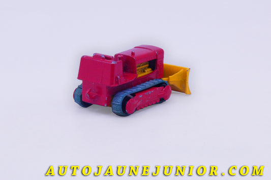 Le #6170 - Matchbox - Case - Pousseur sur chenilles est en vente sur Auto Jaune Junior ! Découvrez nos collections de diecast Minialuxe, CIJ, C-I-J, JRD, J-R-D,  Matchbox, Majorette… AutoJauneJunior.com : le site de vente en ligne et de partage pour les passionés de miniatures et collectionneurs de jouets anciens ! Des centaines de modèles en vente, et des nouveautés mises en ligne chaque jour à 21h00 !