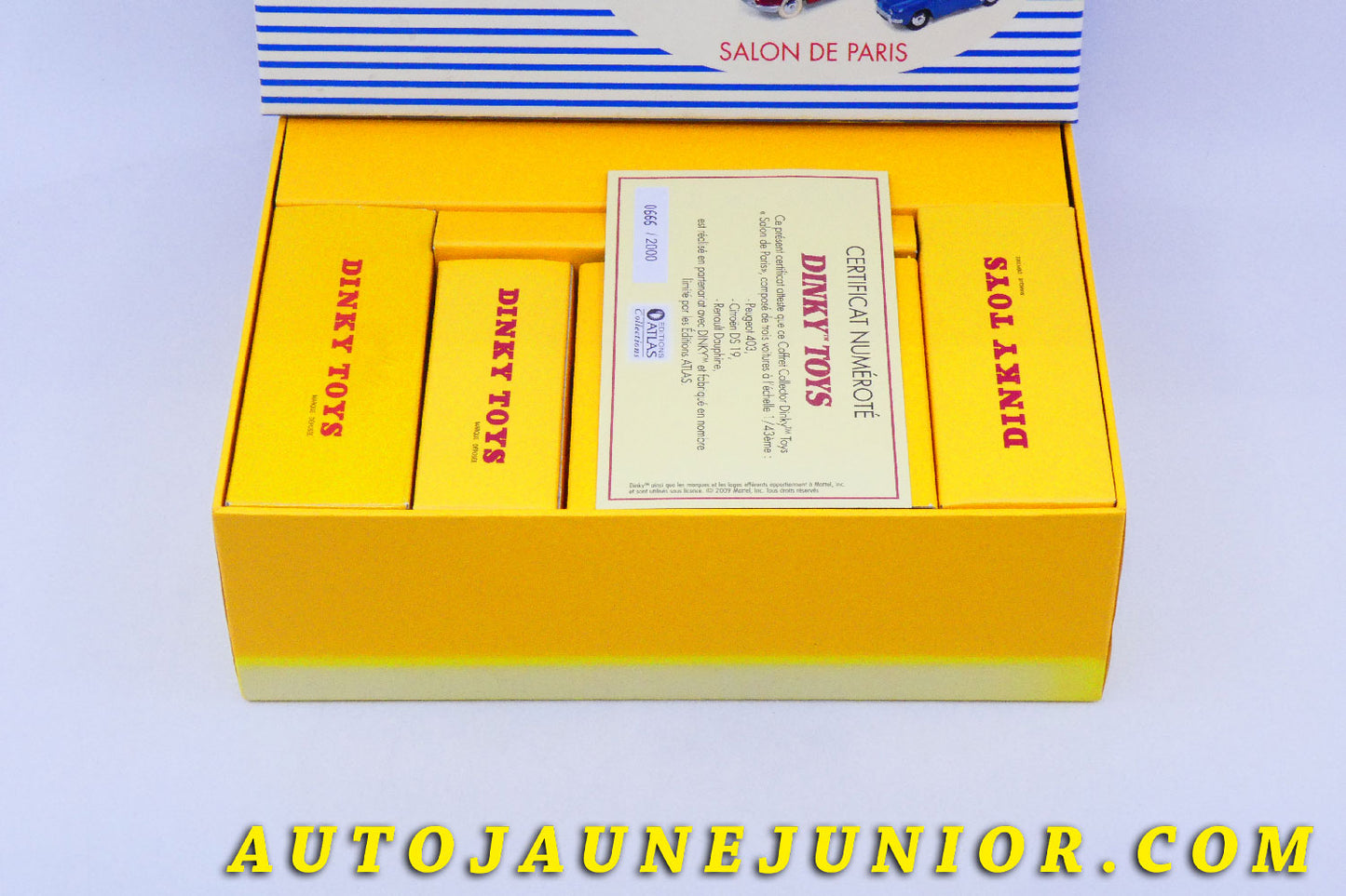 Le #6204 - Dinky Toys - Atlas - Coffret - Salon de Paris  : Peugeot 403 - DS 19- Ranault Dauphine est en vente sur Auto Jaune Junior ! Découvrez nos collections de diecast Minialuxe, CIJ, C-I-J, JRD, J-R-D,  Matchbox, Majorette… AutoJauneJunior.com : le site de vente en ligne et de partage pour les passionés de miniatures et collectionneurs de jouets anciens ! Des centaines de modèles en vente, et des nouveautés mises en ligne chaque jour à 21h00 !