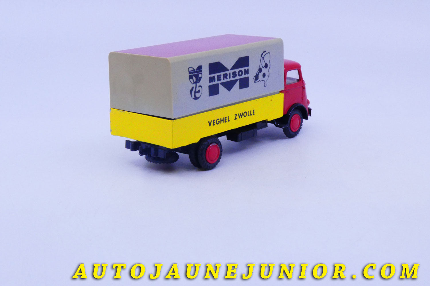 Le #6214 - Lion Car - DAF - Frontstuur ridelles bâché"Merison" est en vente sur Auto Jaune Junior ! Découvrez nos collections de diecast Minialuxe, CIJ, C-I-J, JRD, J-R-D,  Matchbox, Majorette… AutoJauneJunior.com : le site de vente en ligne et de partage pour les passionés de miniatures et collectionneurs de jouets anciens ! Des centaines de modèles en vente, et des nouveautés mises en ligne chaque jour à 21h00 !