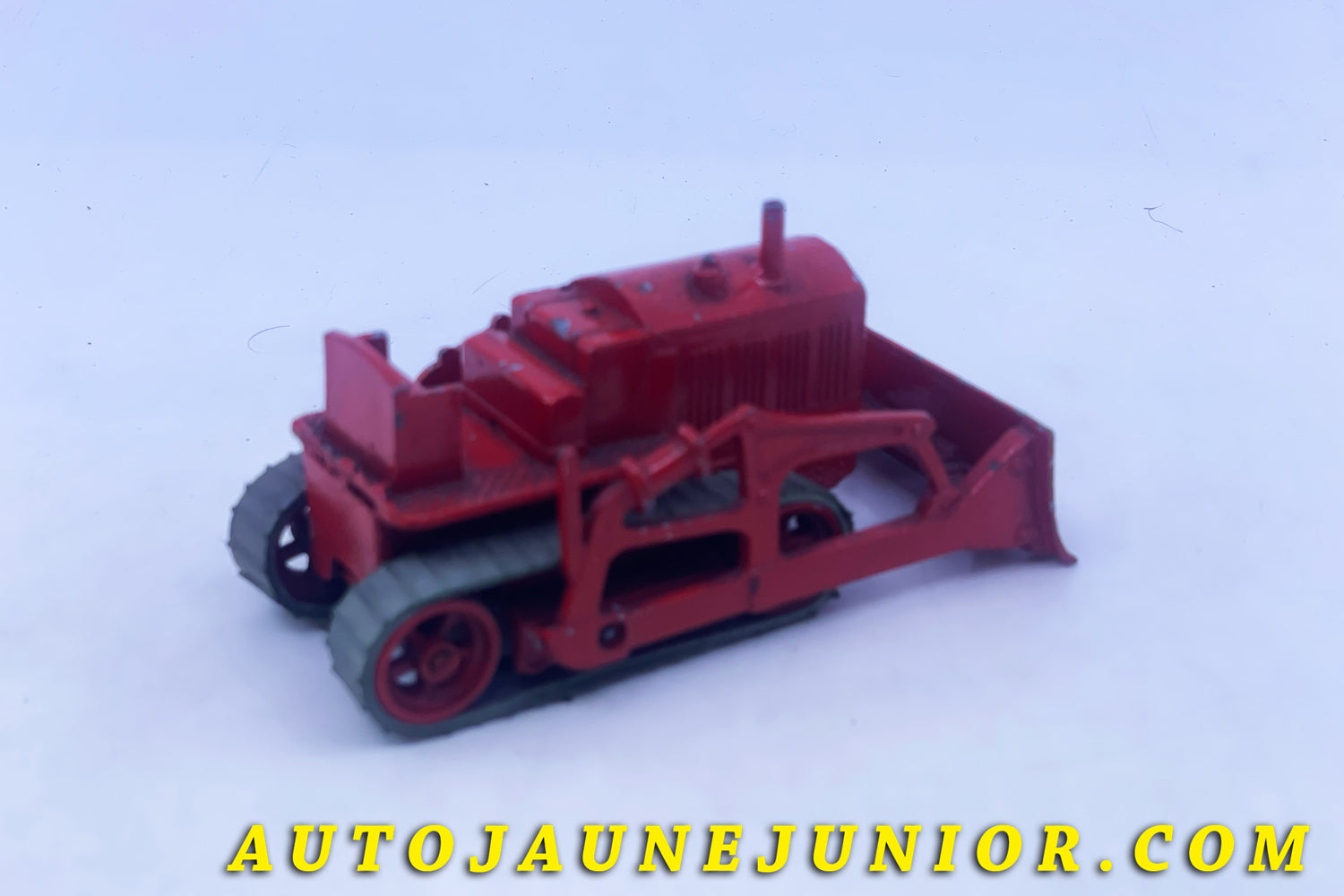 Le #6309 - Salco / Moko - Blaw Knox - Bulldozer est en vente sur Auto Jaune Junior ! Découvrez nos collections de diecast Minialuxe, CIJ, C-I-J, JRD, J-R-D,  Matchbox, Majorette… AutoJauneJunior.com : le site de vente en ligne et de partage pour les passionés de miniatures et collectionneurs de jouets anciens ! Des centaines de modèles en vente, et des nouveautés mises en ligne chaque jour à 21h00 !