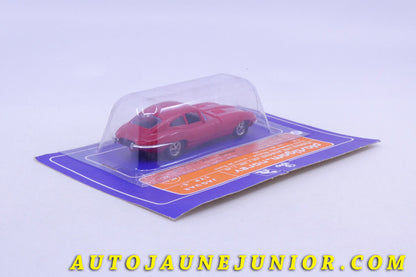 Le Norev Jaguar Type E (Rare !) est en vente sur Auto Jaune Junior ! Découvrez nos collections de diecast Tekno, Politoys, Mebetoys, Mercury, Joal, Diapet, Märklin, TootsieToys.AutoJaune Junior ; Vous avez le même jouet ? Profitez de notre expertise pour vous accompagner dans la vente de vos modèles ou votre collection ! Nous achetons tous lots de miniatures ! Contactez nous !