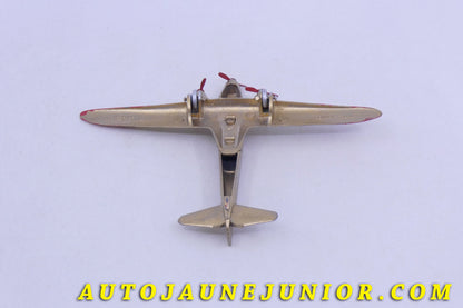 Le Dinky Toys Avion L'arc en ciel est en vente sur Auto Jaune Junior ! Découvrez nos collections de diecast Tekno, Politoys, Mebetoys, Mercury, Joal, Diapet, Märklin, TootsieToys.AutoJaune Junior ; Vous avez le même jouet ? Profitez de notre expertise pour vous accompagner dans la vente de vos modèles ou votre collection ! Nous achetons tous lots de miniatures ! Contactez nous !