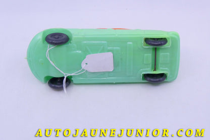 Le Autre Fabriquant Citroën DS 19 est en vente sur Auto Jaune Junior ! Découvrez nos collections de diecast Tekno, Politoys, Mebetoys, Mercury, Joal, Diapet, Märklin, TootsieToys.AutoJaune Junior ; Vous avez le même jouet ? Profitez de notre expertise pour vous accompagner dans la vente de vos modèles ou votre collection ! Nous achetons tous lots de miniatures ! Contactez nous !