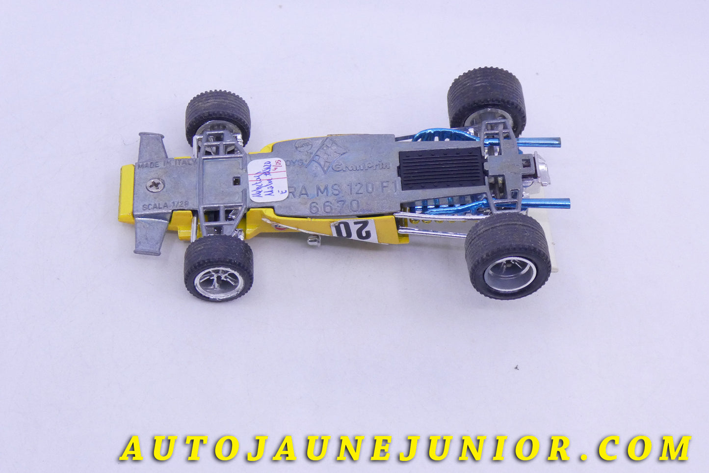 Le Mebetoys Matra MS 120 Formule 1 est en vente sur Auto Jaune Junior ! Découvrez nos collections de diecast Tekno, Politoys, Mebetoys, Mercury, Joal, Diapet, Märklin, TootsieToys.AutoJaune Junior ; Vous avez le même jouet ? Profitez de notre expertise pour vous accompagner dans la vente de vos modèles ou votre collection ! Nous achetons tous lots de miniatures ! Contactez nous !