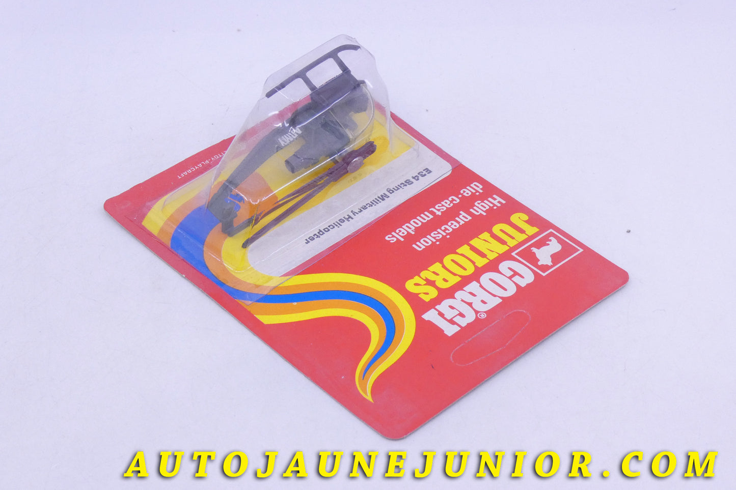 Le #10052 - Corgi Toys - Sting - Military Helicopter est en vente sur Auto Jaune Junior ! Tekno, Politoys, Mebetoys, Mercury, Joal, Diapet, Märklin, TootsieToys.Vous avez le même jouet ? Profitez de notre expertise pour vous accompagner dans la vente de vos modèles ou votre collection ! Nous achetons tous lots de miniatures ! Contactez nous ! contact@autojaunejunior.com. 