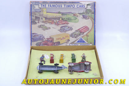 Le Timpo Toys 2 MG  Coffret "The Famous Timpo Cars" est en vente sur Auto Jaune Junior ! Découvrez nos collections de diecast Tekno, Politoys, Mebetoys, Mercury, Joal, Diapet, Märklin, TootsieToys.AutoJaune Junior ; Vous avez le même jouet ? Profitez de notre expertise pour vous accompagner dans la vente de vos modèles ou votre collection ! Nous achetons tous lots de miniatures ! Contactez nous !