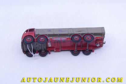 Le Dinky Toys Foden Mk II camion ridelles est en vente sur Auto Jaune Junior ! Découvrez nos collections de diecast Tekno, Politoys, Mebetoys, Mercury, Joal, Diapet, Märklin, TootsieToys.AutoJaune Junior ; Vous avez le même jouet ? Profitez de notre expertise pour vous accompagner dans la vente de vos modèles ou votre collection ! Nous achetons tous lots de miniatures ! Contactez nous !