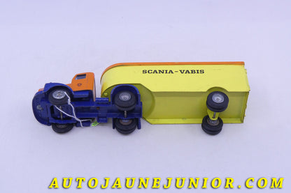 Le Tekno Scania  76 tracteur semi remorque fourgon tôlé "Scania Vabis" est en vente sur Auto Jaune Junior ! Découvrez nos collections de diecast Tekno, Politoys, Mebetoys, Mercury, Joal, Diapet, Märklin, TootsieToys.AutoJaune Junior ; Vous avez le même jouet ? Profitez de notre expertise pour vous accompagner dans la vente de vos modèles ou votre collection ! Nous achetons tous lots de miniatures ! Contactez nous !