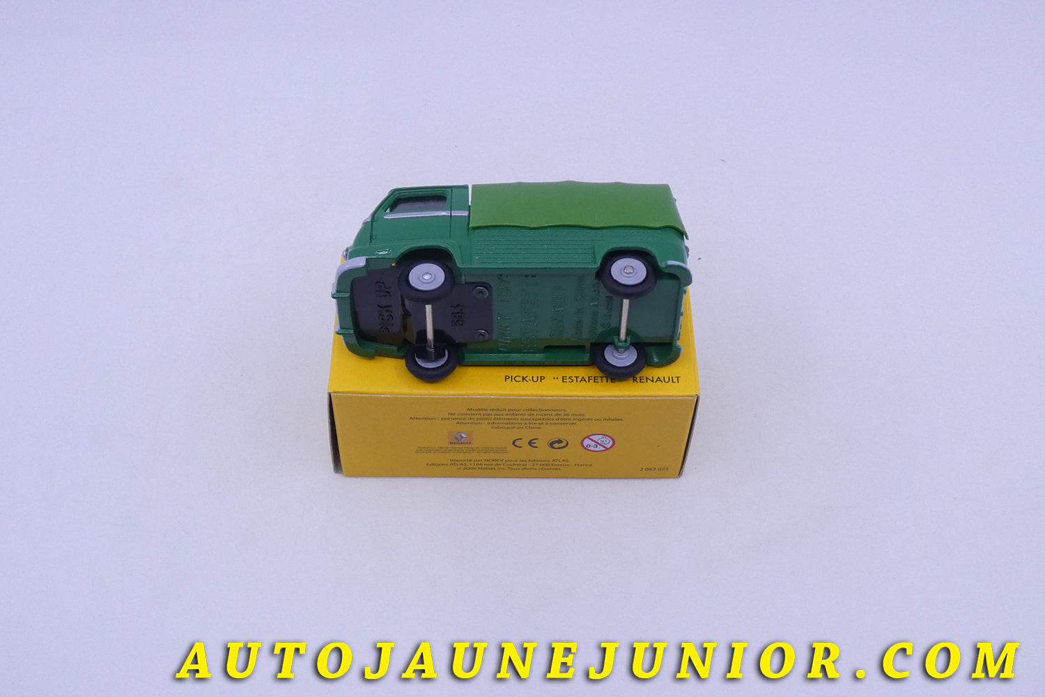 Le Atlas Renault Pick-Up bpaché - Estafette est en vente sur Auto Jaune Junior ! Découvrez nos collections de diecast Tekno, Politoys, Mebetoys, Mercury, Joal, Diapet, Märklin, TootsieToys.AutoJaune Junior ; Vous avez le même jouet ? Profitez de notre expertise pour vous accompagner dans la vente de vos modèles ou votre collection ! Nous achetons tous lots de miniatures ! Contactez nous !