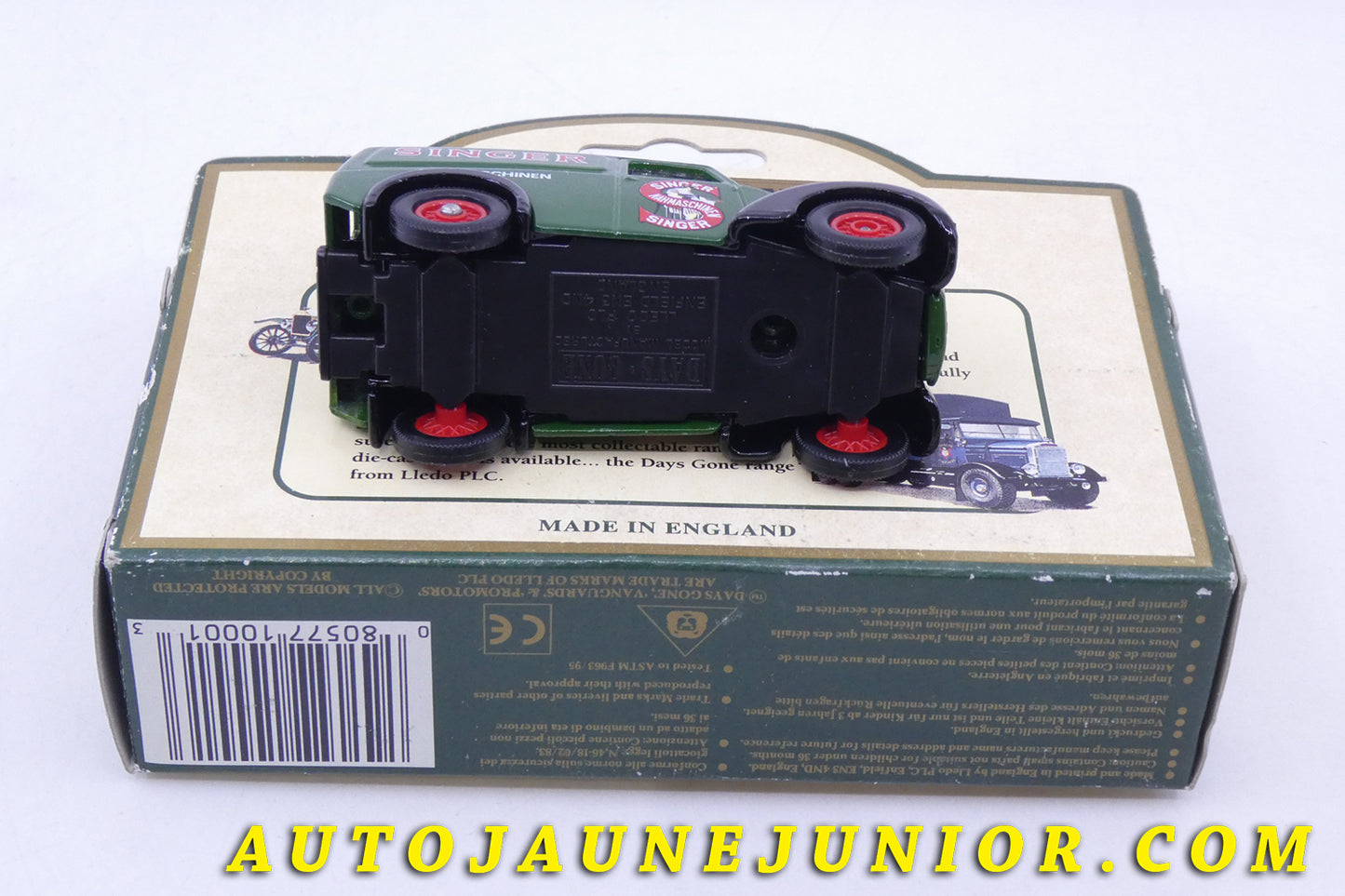 Le Days Gone Morris 1950 Z Van "Singer" est en vente sur Auto Jaune Junior ! Découvrez nos collections de diecast Tekno, Politoys, Mebetoys, Mercury, Joal, Diapet, Märklin, TootsieToys.AutoJaune Junior ; Vous avez le même jouet ? Profitez de notre expertise pour vous accompagner dans la vente de vos modèles ou votre collection ! Nous achetons tous lots de miniatures ! Contactez nous !