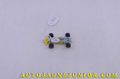 Le Barlux Auto Formule 1 - Lola est en vente sur Auto Jaune Junior ! Découvrez nos collections de diecast Tekno, Politoys, Mebetoys, Mercury, Joal, Diapet, Märklin, TootsieToys.AutoJaune Junior ; Vous avez le même jouet ? Profitez de notre expertise pour vous accompagner dans la vente de vos modèles ou votre collection ! Nous achetons tous lots de miniatures ! Contactez nous !