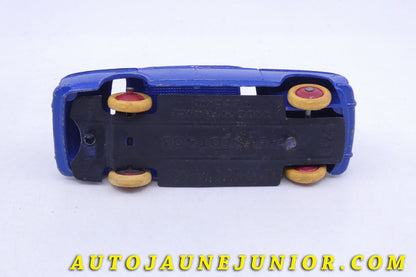 Le Dinky Toys Peugeot 403  est en vente sur Auto Jaune Junior ! Découvrez nos collections de diecast Tekno, Politoys, Mebetoys, Mercury, Joal, Diapet, Märklin, TootsieToys.AutoJaune Junior ; Vous avez le même jouet ? Profitez de notre expertise pour vous accompagner dans la vente de vos modèles ou votre collection ! Nous achetons tous lots de miniatures ! Contactez nous !