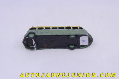 Le Dinky Toys Isobloc Isobloc Type 1 est en vente sur Auto Jaune Junior ! Découvrez nos collections de diecast Tekno, Politoys, Mebetoys, Mercury, Joal, Diapet, Märklin, TootsieToys.AutoJaune Junior ; Vous avez le même jouet ? Profitez de notre expertise pour vous accompagner dans la vente de vos modèles ou votre collection ! Nous achetons tous lots de miniatures ! Contactez nous !