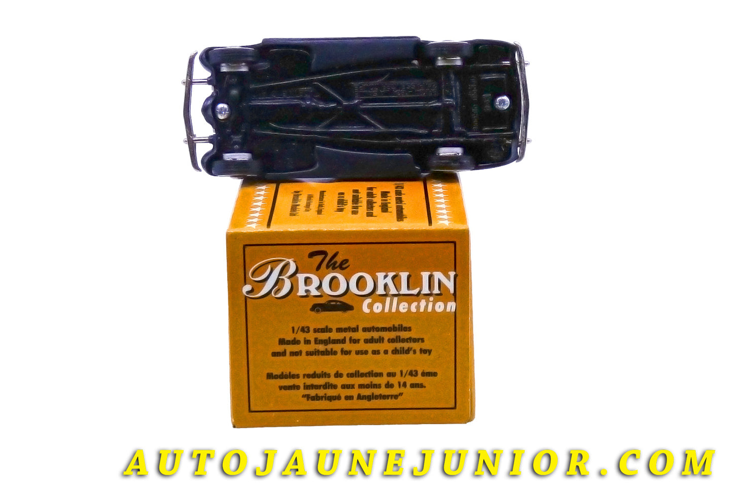 Le #2446 - Brooklin - La Salle - Coupé 350 1934 est en vente sur Auto Jaune Junior ! Tekno, Politoys, Mebetoys, Mercury, Joal, Diapet, Märklin, TootsieToys.Vous avez le même jouet ? Profitez de notre expertise pour vous accompagner dans la vente de vos modèles ou votre collection ! Nous achetons tous lots de miniatures ! Contactez nous ! contact@autojaunejunior.com. 