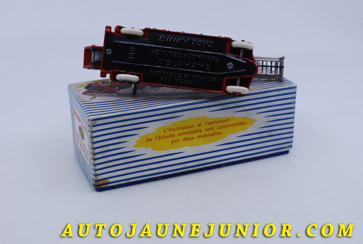 #2470 - Dinky-Toys France - Delahaye  - Auto-Echelle de Pompiers