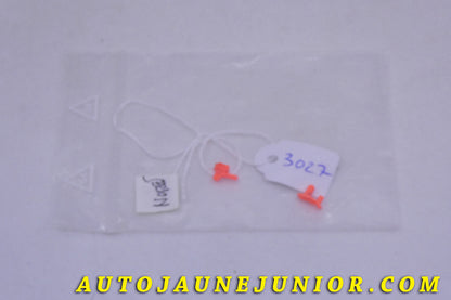Le Norev Feus Feus répportés est en vente sur Auto Jaune Junior ! Découvrez nos collections de diecast Tekno, Politoys, Mebetoys, Mercury, Joal, Diapet, Märklin, TootsieToys.AutoJaune Junior ; Vous avez le même jouet ? Profitez de notre expertise pour vous accompagner dans la vente de vos modèles ou votre collection ! Nous achetons tous lots de miniatures ! Contactez nous !