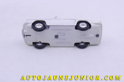 Le C-I-J Renault Floride cabriolet est en vente sur Auto Jaune Junior ! Découvrez nos collections de diecast Tekno, Politoys, Mebetoys, Mercury, Joal, Diapet, Märklin, TootsieToys.AutoJaune Junior ; Vous avez le même jouet ? Profitez de notre expertise pour vous accompagner dans la vente de vos modèles ou votre collection ! Nous achetons tous lots de miniatures ! Contactez nous !