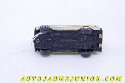 Le Matchbox Camion Chevy Van "50th Anniversary of the Superfast" est en vente sur Auto Jaune Junior ! Découvrez nos collections de diecast Tekno, Politoys, Mebetoys, Mercury, Joal, Diapet, Märklin, TootsieToys.AutoJaune Junior ; Vous avez le même jouet ? Profitez de notre expertise pour vous accompagner dans la vente de vos modèles ou votre collection ! Nous achetons tous lots de miniatures ! Contactez nous !