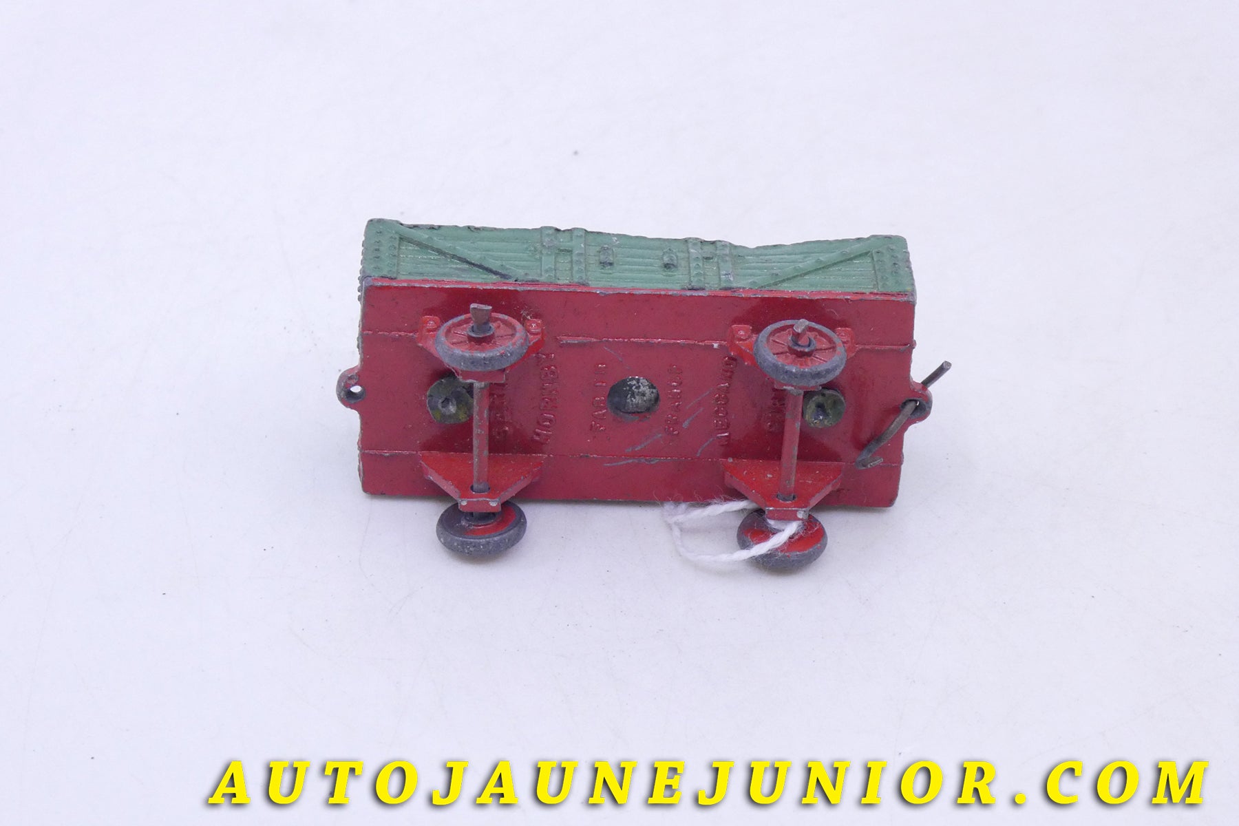 Le Autre Fabriquant Alfa Roméo  Remplir nom du modèle est en vente sur Auto Jaune Junior ! Découvrez nos collections de diecast Tekno, Politoys, Mebetoys, Mercury, Joal, Diapet, Märklin, TootsieToys.AutoJaune Junior ; Vous avez le même jouet ? Profitez de notre expertise pour vous accompagner dans la vente de vos modèles ou votre collection ! Nous achetons tous lots de miniatures ! Contactez nous !