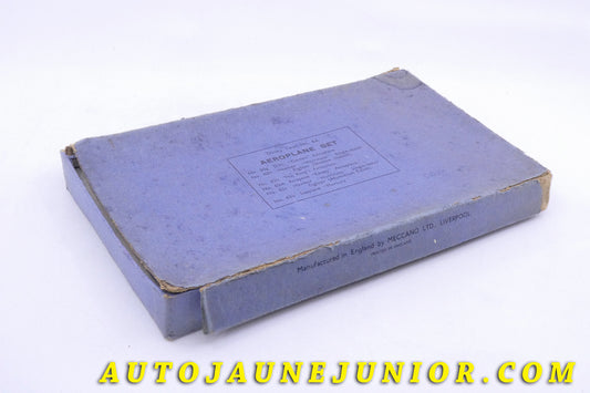 Le Autre Fabriquant Alfa Roméo  Remplir nom du modèle est en vente sur Auto Jaune Junior ! Découvrez nos collections de diecast Tekno, Politoys, Mebetoys, Mercury, Joal, Diapet, Märklin, TootsieToys.AutoJaune Junior ; Vous avez le même jouet ? Profitez de notre expertise pour vous accompagner dans la vente de vos modèles ou votre collection ! Nous achetons tous lots de miniatures ! Contactez nous !