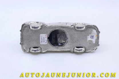 Le Suède Volvo PV 544 Tirelire est en vente sur Auto Jaune Junior ! Découvrez nos collections de diecast Tekno, Politoys, Mebetoys, Mercury, Joal, Diapet, Märklin, TootsieToys.AutoJaune Junior ; Vous avez le même jouet ? Profitez de notre expertise pour vous accompagner dans la vente de vos modèles ou votre collection ! Nous achetons tous lots de miniatures ! Contactez nous !