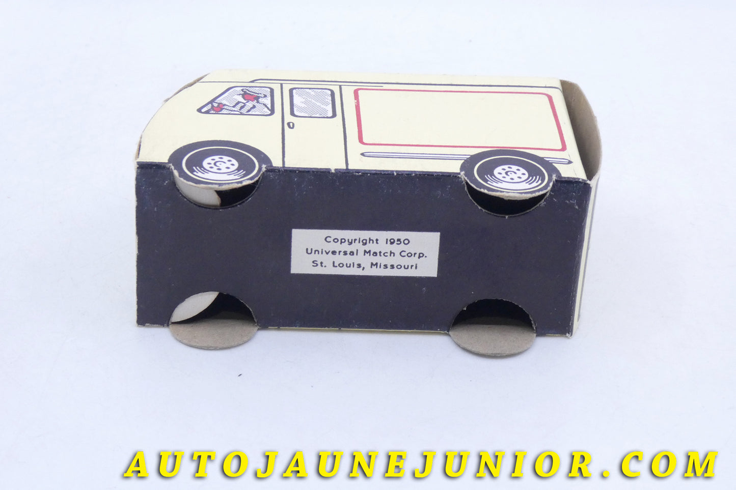 Le USA Internationnal van "Universal match" est en vente sur Auto Jaune Junior ! Découvrez nos collections de diecast Tekno, Politoys, Mebetoys, Mercury, Joal, Diapet, Märklin, TootsieToys.AutoJaune Junior ; Vous avez le même jouet ? Profitez de notre expertise pour vous accompagner dans la vente de vos modèles ou votre collection ! Nous achetons tous lots de miniatures ! Contactez nous !
