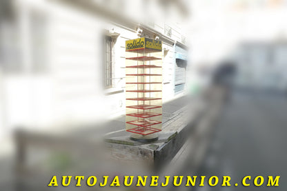 Le Solido Décoratif Présentoir Solido rotatif; Original !  est en vente sur Auto Jaune Junior ! Découvrez nos collections de diecast Tekno, Politoys, Mebetoys, Mercury, Joal, Diapet, Märklin, TootsieToys.Vous avez le même jouet ? Profitez de notre expertise pour vous accompagner dans la vente de vos modèles ou votre collection ! Nous achetons tous lots de miniatures ! Contactez nous !