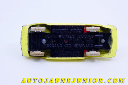 Le #3414 - Dinky Toys - Alfa Roméo  - 1900 Coupé est en vente sur Auto Jaune Junior ! Tekno, Politoys, Mebetoys, Mercury, Joal, Diapet, Märklin, TootsieToys.Vous avez le même jouet ? Profitez de notre expertise pour vous accompagner dans la vente de vos modèles ou votre collection ! Nous achetons tous lots de miniatures ! Contactez nous ! contact@autojaunejunior.com. 